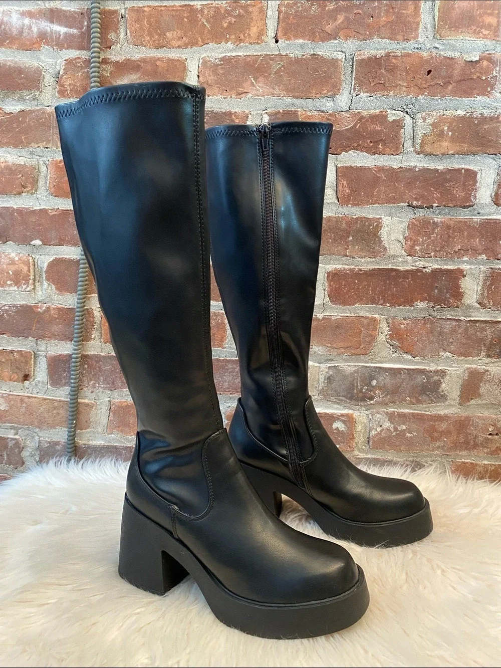 Madden Girl Silass Chunky Heel Platform Festival Zip Up Knee High Boots, Size 8